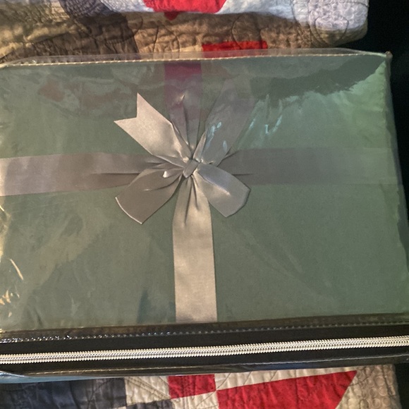 Comfy Bamboo World 4pc queen sheet set - Picture 3 of 5